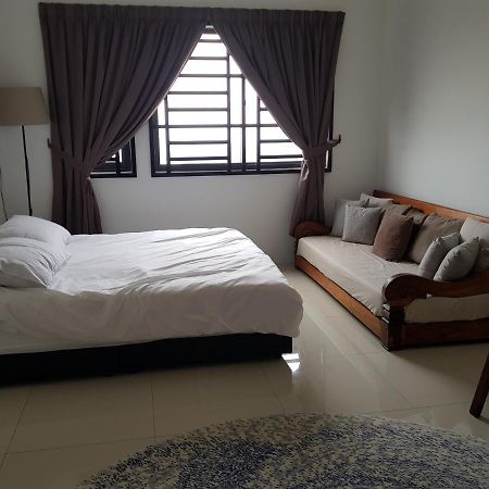 The Executive Seaview 1 At Icon Residence Kuala Terengganu Buitenkant foto